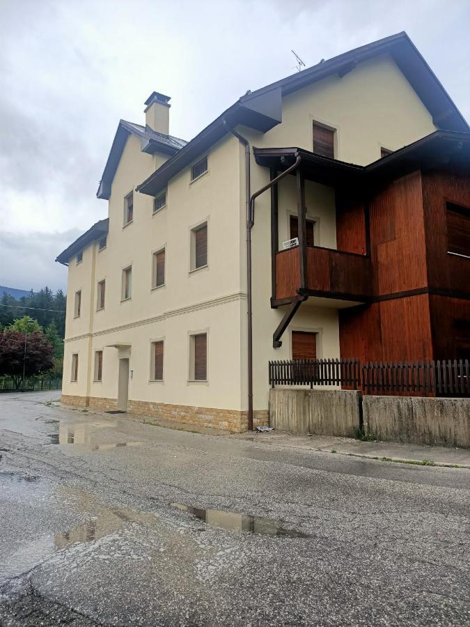 Holiday Home Il Tuo Piccolo Angolo Di Paradiso 타르비시오 외부 사진